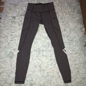 Lululemon workout leggings